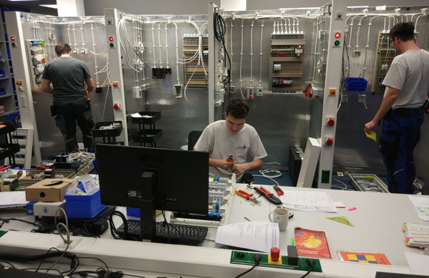 ebic-ausbildung-800x518
